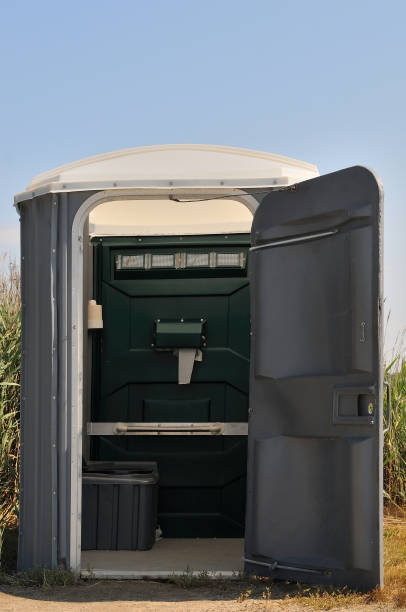 Portable Toilet Options We Offer in La Paloma, TX